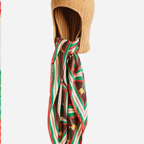 Gucci Accessories - Gucci Loren knit cap